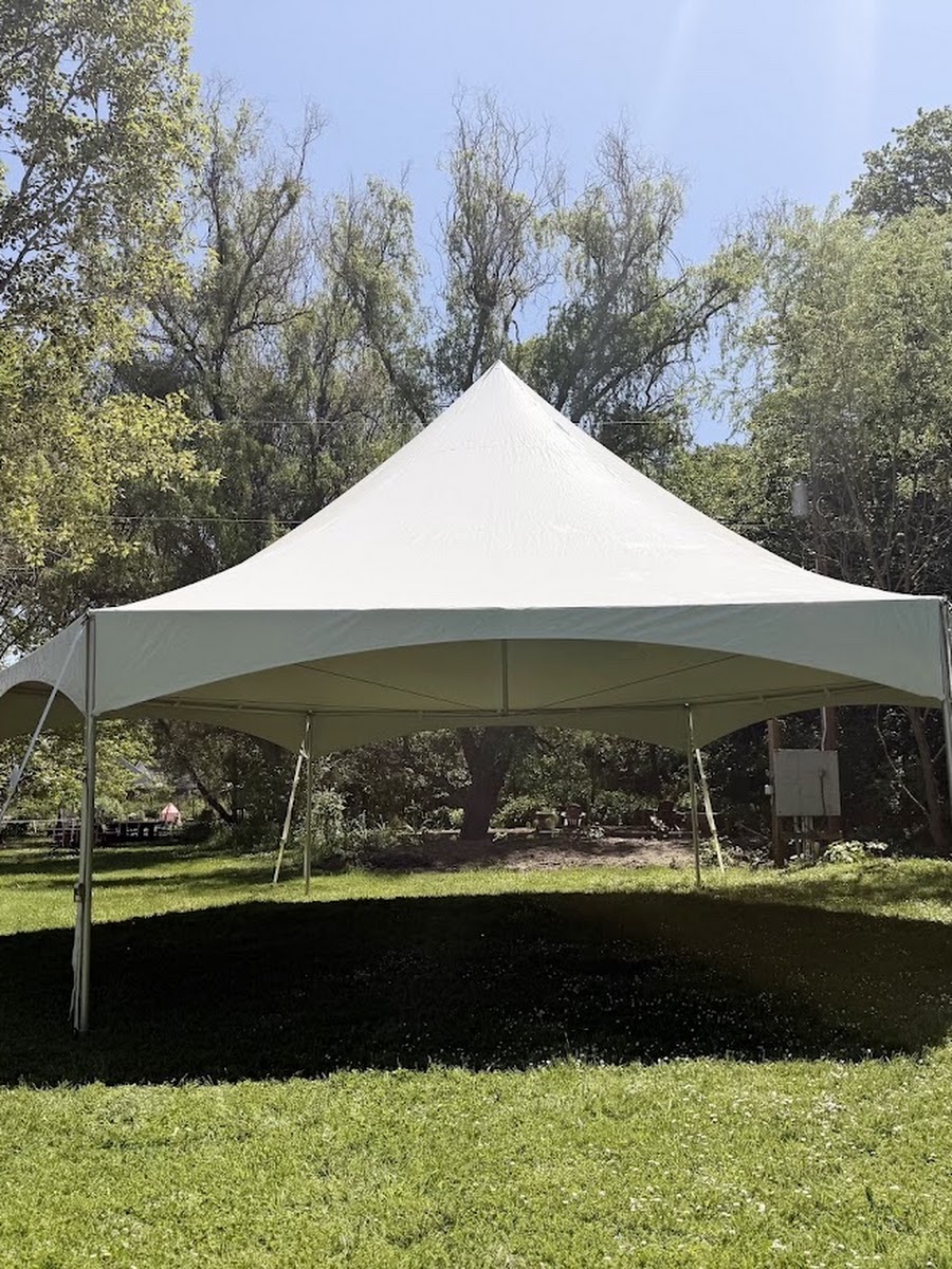 40-foot hexagon wedding tent installed in Ashland, Oregon
